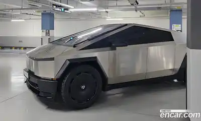Tesla Cybertruck 2025 гидро в Москве № 198693, миниатюра 2