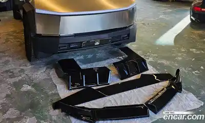 Tesla Cybertruck 2025 гидро в Москве № 198693, миниатюра 9