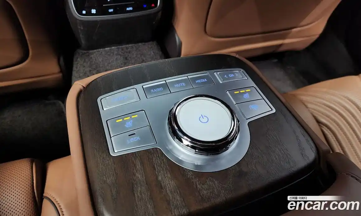 Genesis G80 2023 2.5 гидро в Москве № 25138, фото 19
