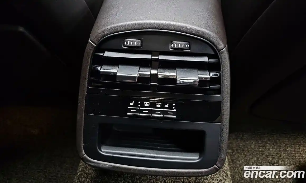 Maserati Quattroporte 2017 3.0 гидро в Москве № 255930, фото 18