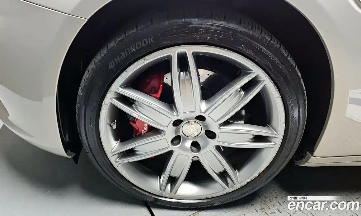 Maserati Quattroporte 2017 3.0 гидро в Москве № 255930, фото 5