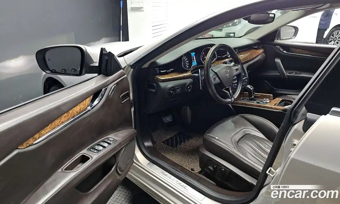 Maserati Quattroporte 2017 3.0 гидро в Москве № 255930, фото 10