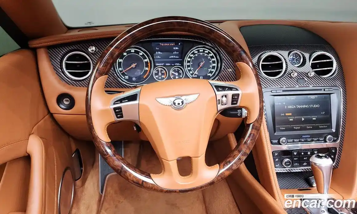 Bentley Continental 2014 4.0 гидро в Москве № 256617, фото 13