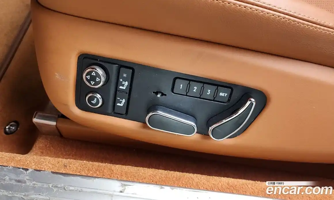 Bentley Continental 2014 4.0 гидро в Москве № 256617, фото 18