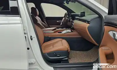 Genesis GV70 2023 2.5 гидро в Москве № 58951, миниатюра 11