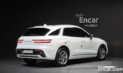 Genesis GV70 2023 2.5 гидро в Москве № 58951, миниатюра 2