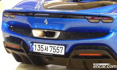 Ferrari 296 2022 3.0 гидро в Москве № 1015897, миниатюра 4