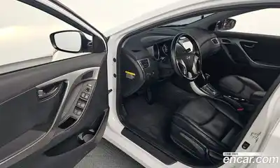 Hyundai Avante 2013 1.6 гидро в Москве № 1127859, миниатюра 11