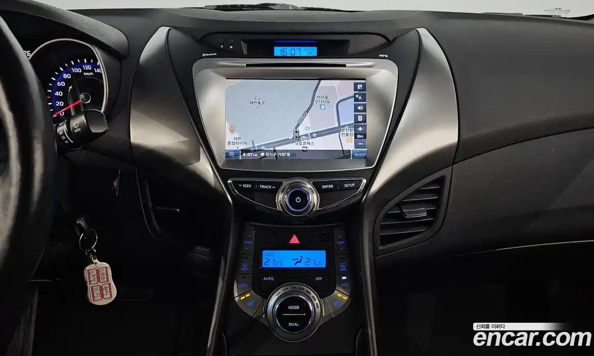 Hyundai Avante 2013 1.6 гидро в Москве № 1127859, фото 14