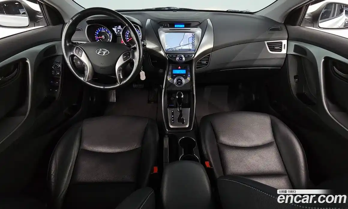 Hyundai Avante 2013 1.6 гидро в Москве № 1127859, фото 7
