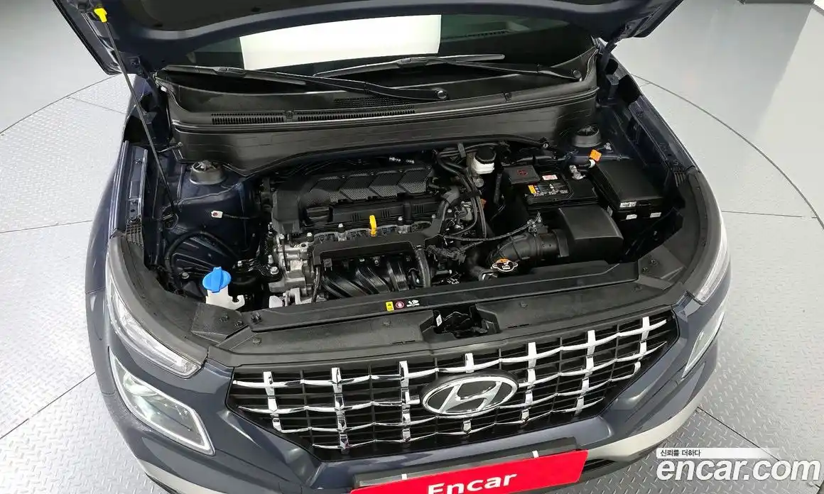 Hyundai Venue 2022 1.6 Автомат в Москве № 1127862, фото 6