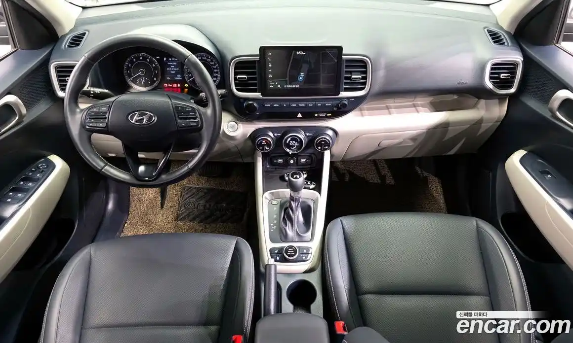 Hyundai Venue 2022 1.6 Автомат в Москве № 1127862, фото 7