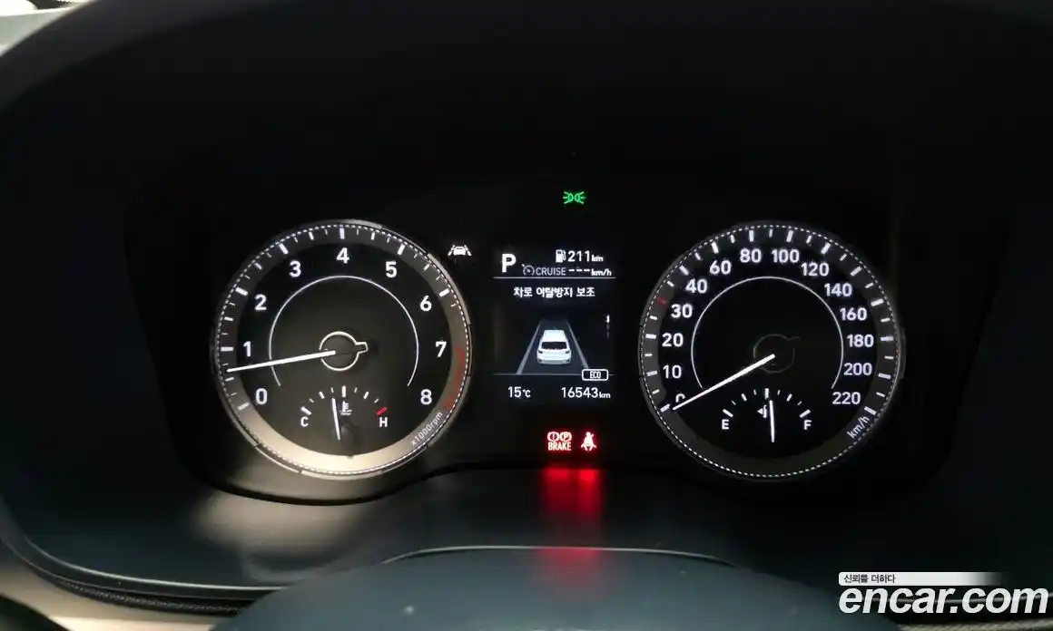 Hyundai Venue 2022 1.6 Автомат в Москве № 1127862, фото 8