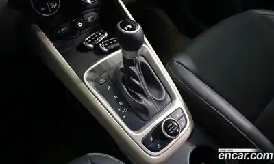 Hyundai Venue 2022 1.6 Автомат в Москве № 1127862, миниатюра 9