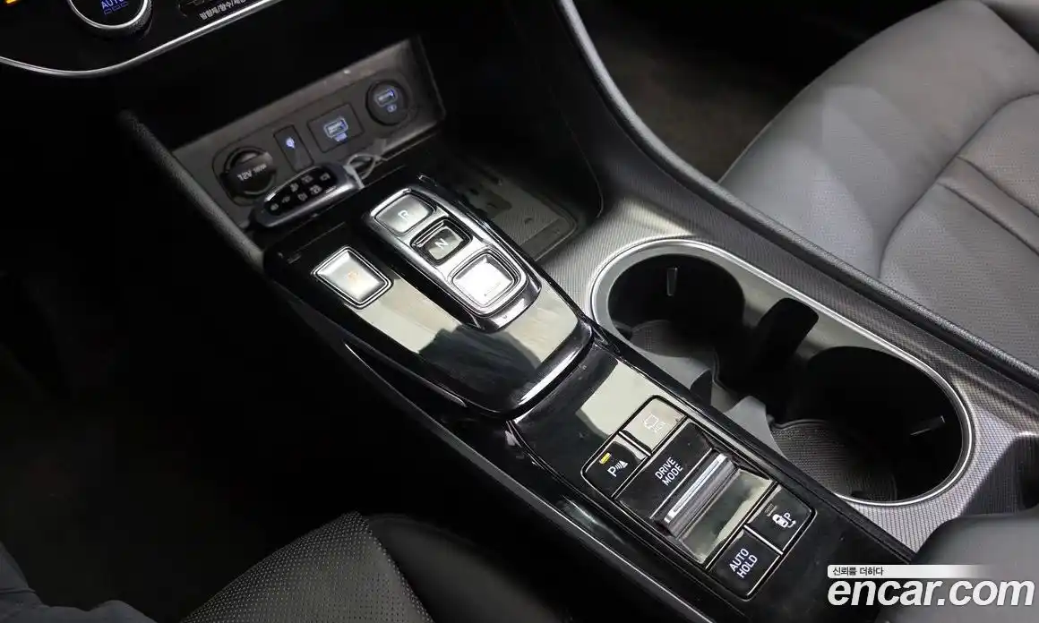 Hyundai Sonata 2019 2.0 Автомат в Москве № 1128115, фото 9