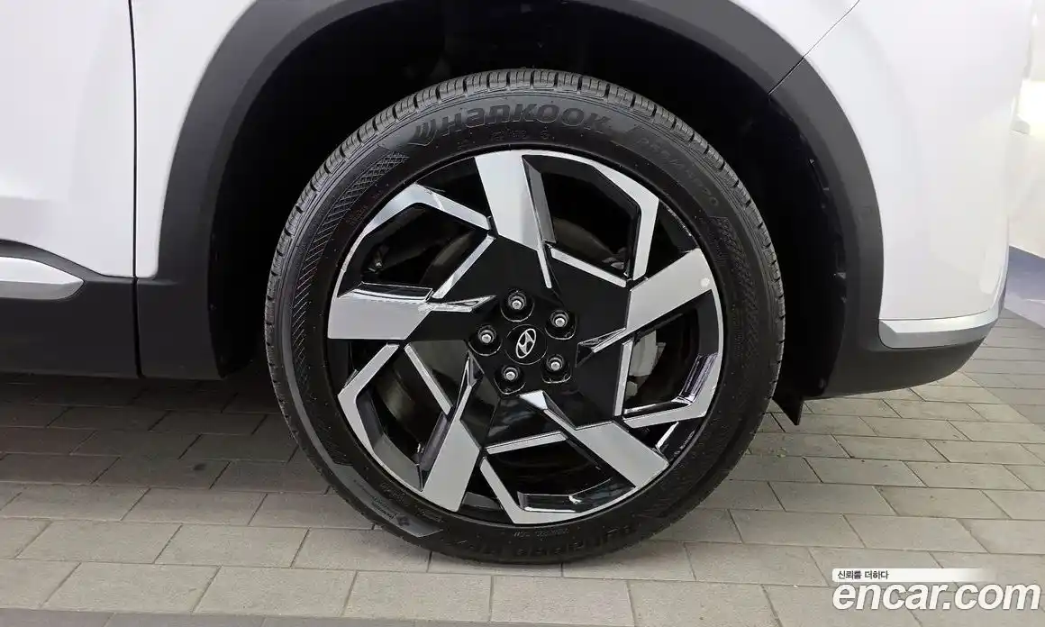 Hyundai Santa Fe 2021 2.5 гидро в Москве № 1128181, фото 5