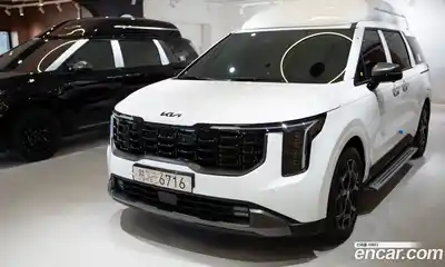 Kia Canival Gasoline 9-Seater Hi Limousine (7-seater Limousine(Special vehicle)
