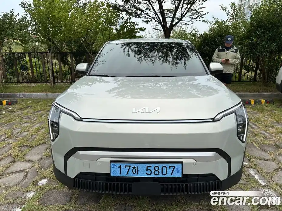 Kia EV3 2025 0.2 Автомат в Москве № 1128368, фото 3