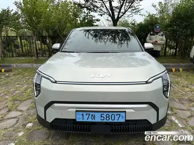 Kia EV3 2025 0.2 Автомат в Москве № 1128368, миниатюра 3