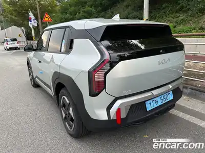 Kia EV3 2025 0.2 Автомат в Москве № 1128368, миниатюра 5