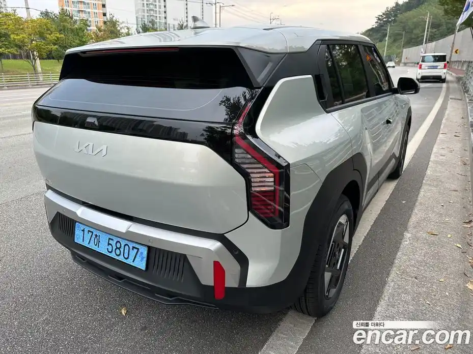 Kia EV3 2025 0.2 Автомат в Москве № 1128368, фото 6