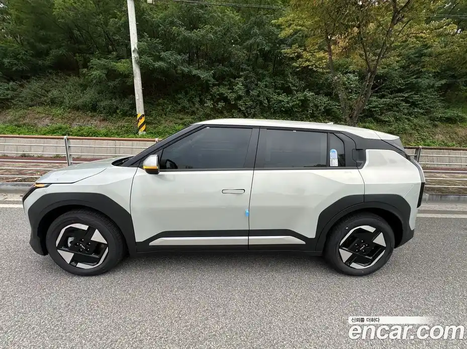 Kia EV3 2025 0.2 Автомат в Москве № 1128368, фото 7