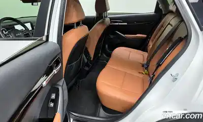 Kia Seltos 2025 1.6 Автомат в Москве № 1128495, миниатюра 12