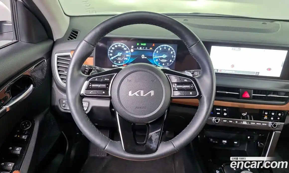 Kia Seltos 2025 1.6 Автомат в Москве № 1128495, фото 13