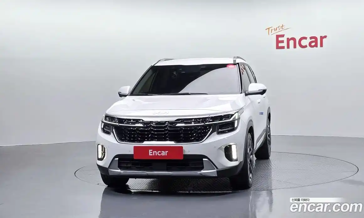 Kia Seltos 2025 1.6 Автомат в Москве № 1128495, фото 3