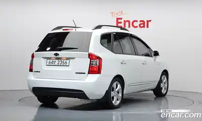 Kia Carens 2008 2.0 гидро в Москве № 1128501, миниатюра 2
