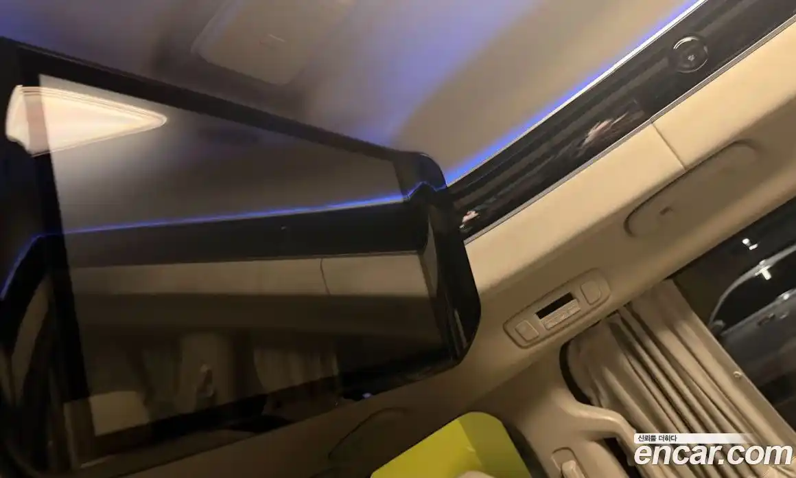 Kia Canival 2023 3.5 Автомат в Москве № 1128537, фото 8