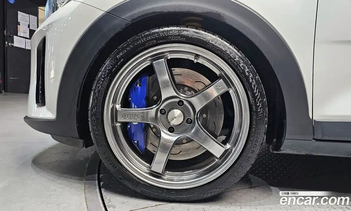 Kia Stonic 2019 1.6 Автомат в Москве № 1128543, фото 5