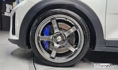 Kia Stonic 2019 1.6 Автомат в Москве № 1128543, миниатюра 5