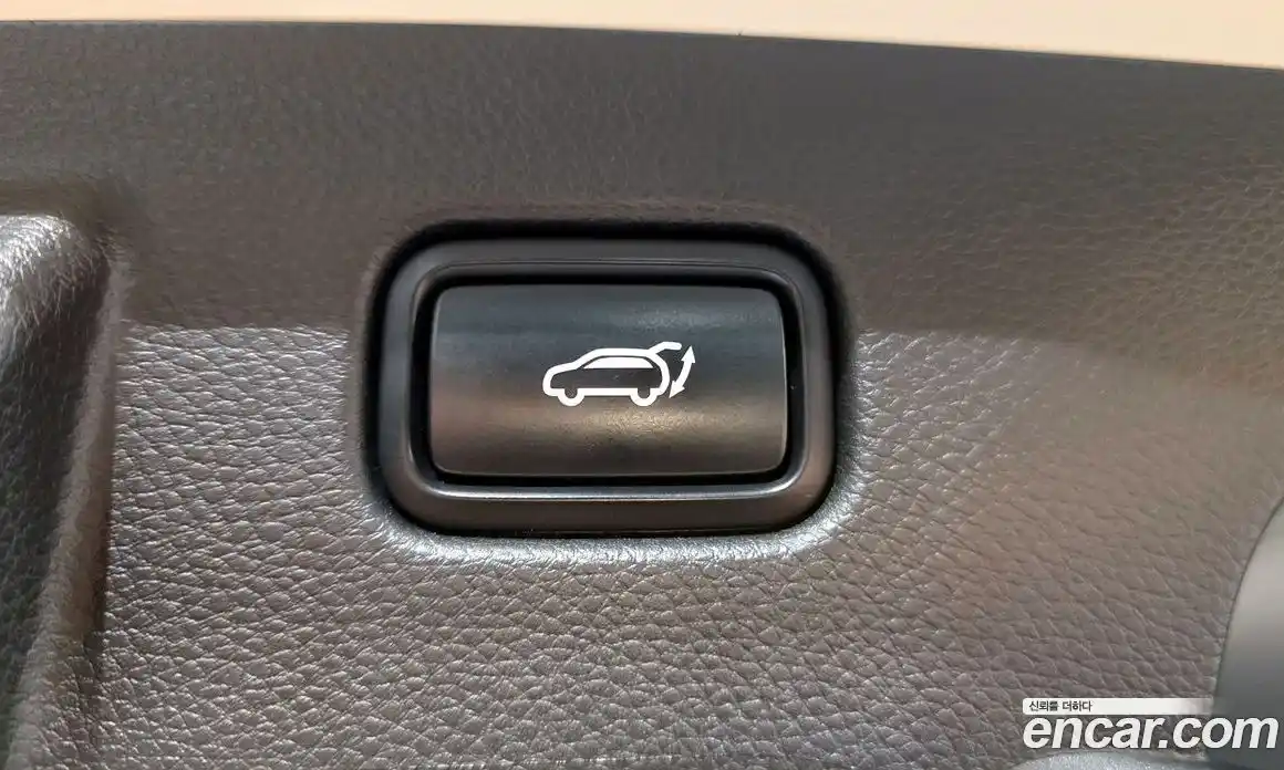 Kia Seltos 2022 2.0 Автомат в Москве № 1128873, фото 19