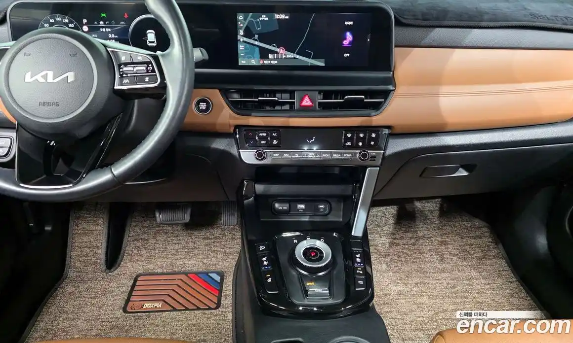 Kia Seltos 2022 2.0 Автомат в Москве № 1128873, фото 20