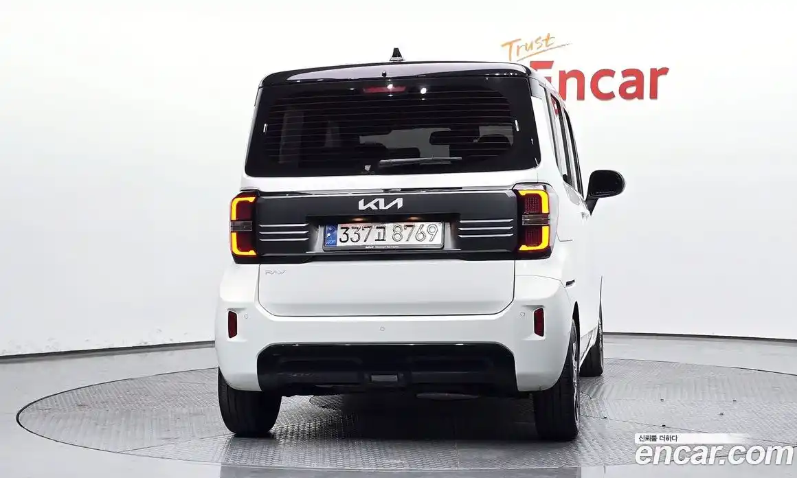 Kia Ray 2024 1.0 Автомат в Москве № 1128962, фото 3