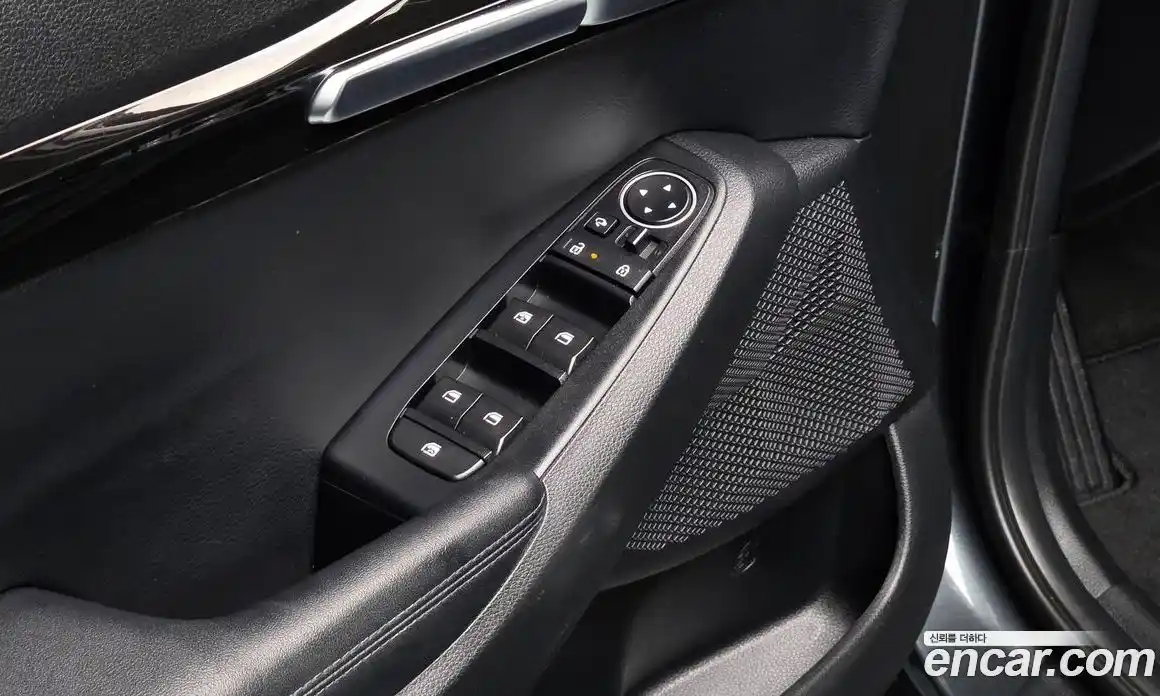 Kia Seltos 2023 1.6 Автомат в Москве № 1128978, фото 17