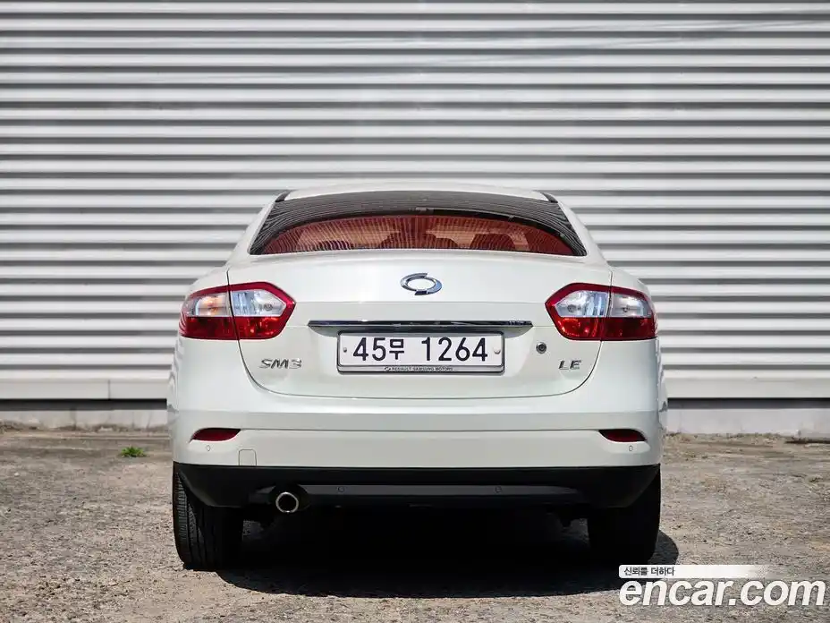 Renault SM3 2010 1.6 гидро в Москве № 1128998, фото 4