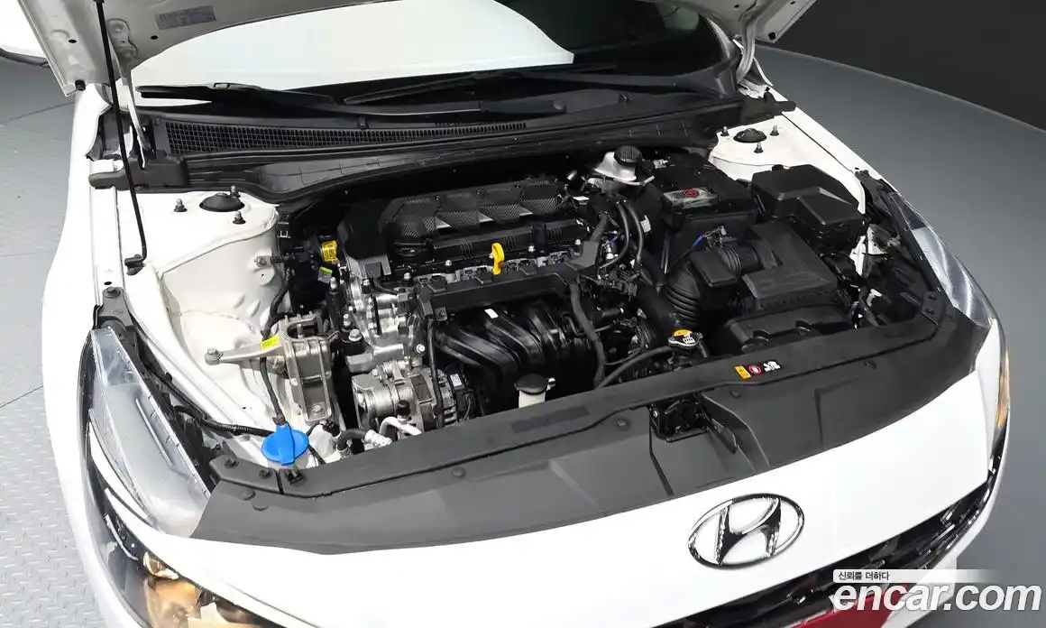 Hyundai Avante 2020 1.6 гидро в Москве № 1129035, фото 6