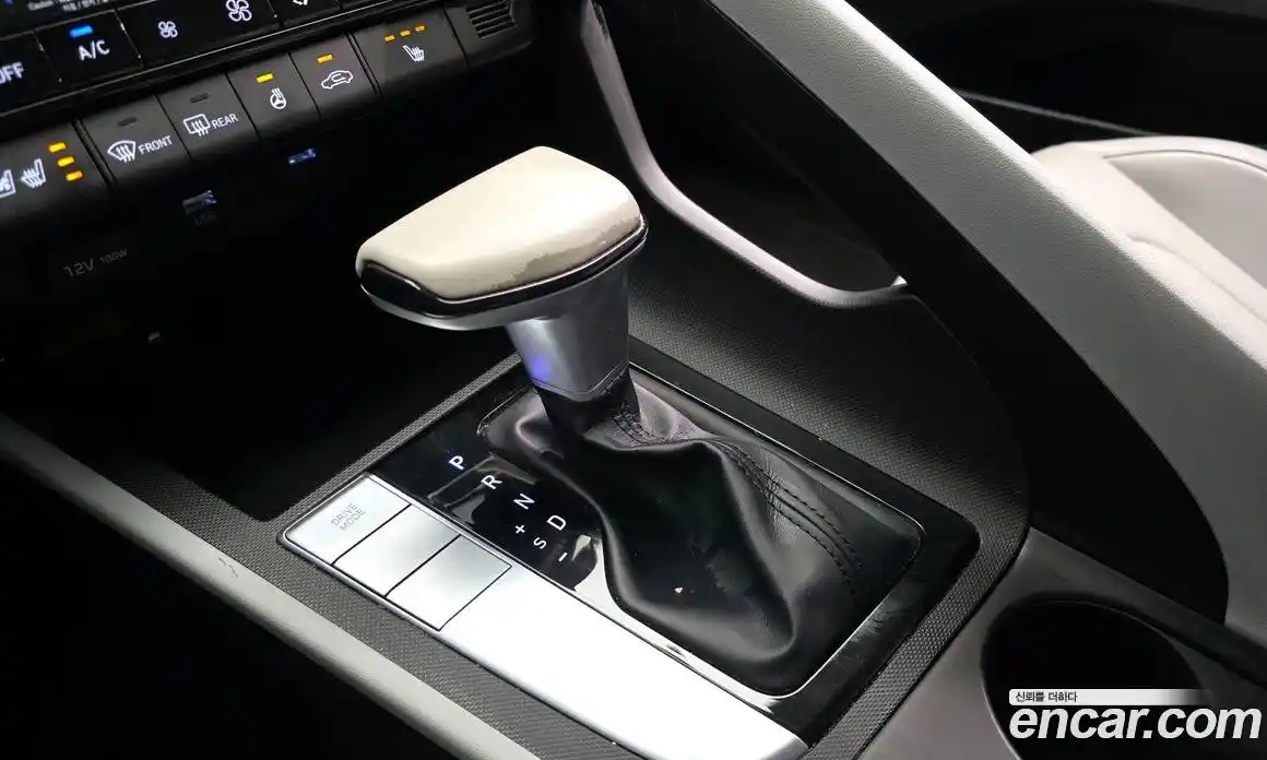 Hyundai Avante 2020 1.6 гидро в Москве № 1129035, фото 9