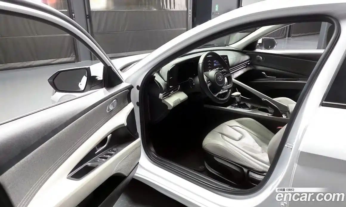 Hyundai Avante 2020 1.6 гидро в Москве № 1129035, фото 10