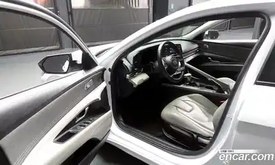 Hyundai Avante 2020 1.6 гидро в Москве № 1129035, миниатюра 10