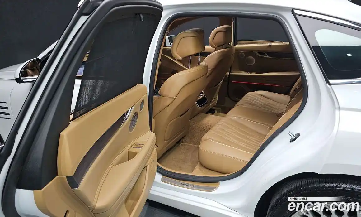 Genesis G80 2024 2.5 Автомат в Москве № 1129105, фото 12