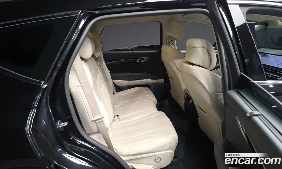 Genesis GV80 2024 2.5 Автомат в Москве № 1129113, фото 12