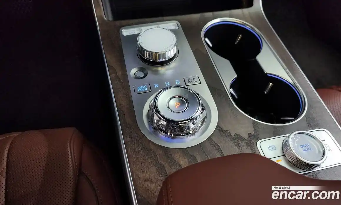 Genesis GV80 2025 2.5 Автомат в Москве № 1129147, фото 9