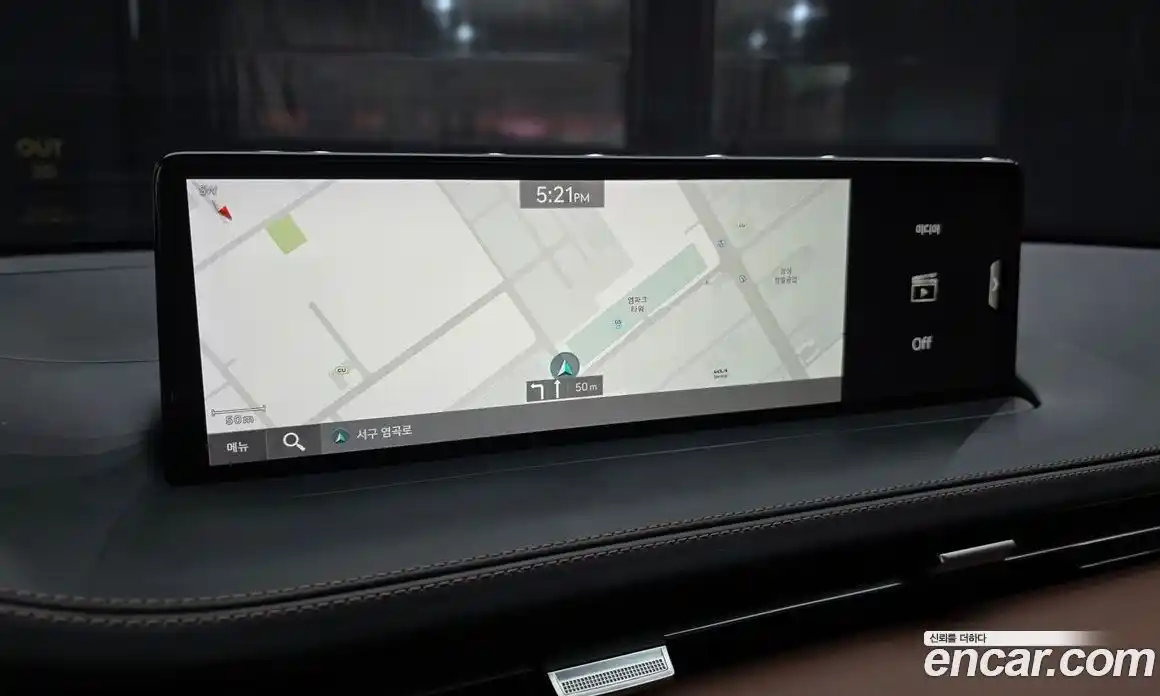 Genesis GV70 2021 2.2 Автомат в Москве № 1129154, фото 14