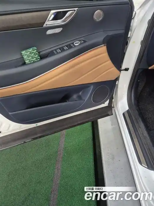 Genesis GV80 2020 2.5 Автомат в Москве № 1129331, фото 18