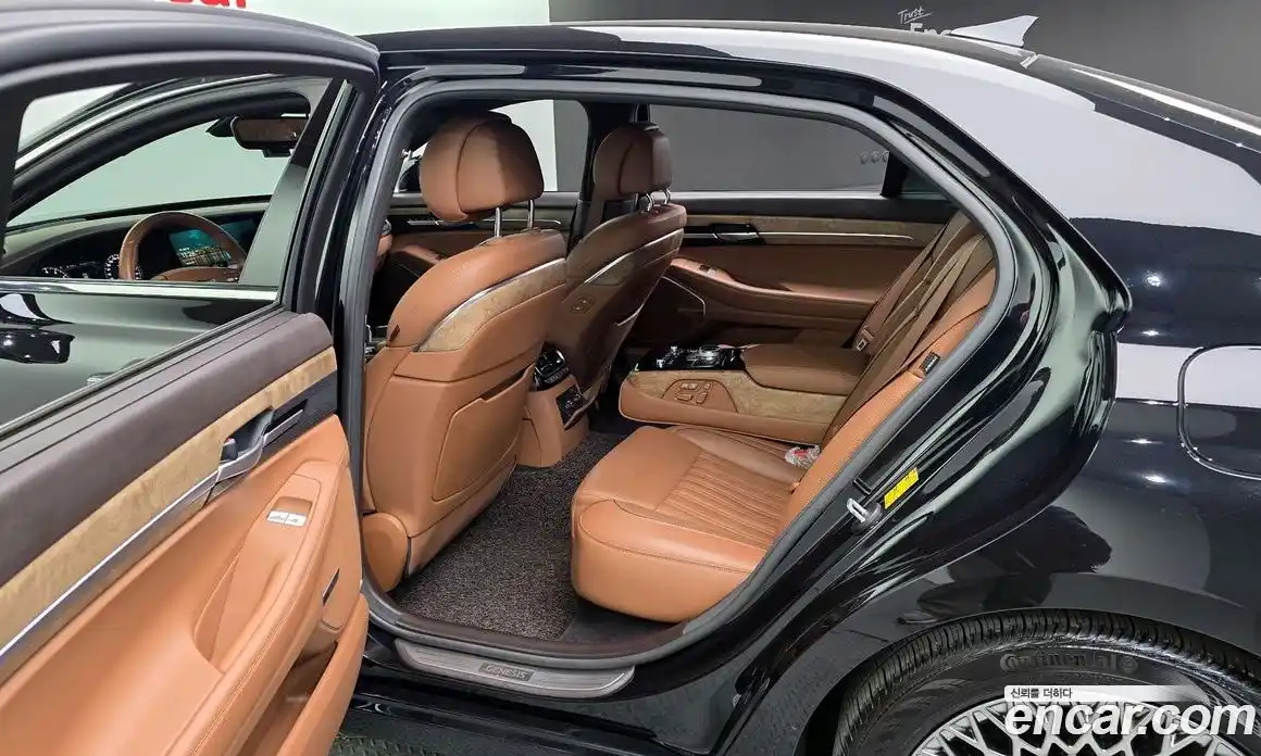 Genesis G90 2021 3.8 Классический в Москве № 1129334, фото 11