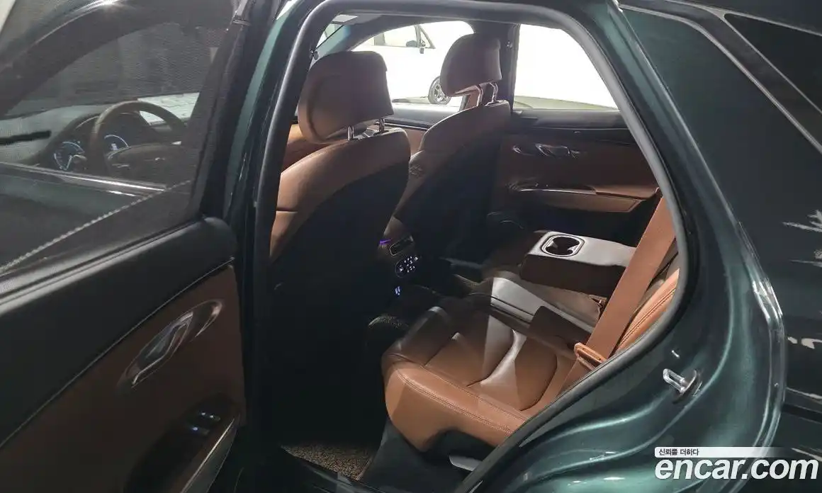 Genesis GV70 2021 2.5 Автомат в Москве № 1129404, фото 11