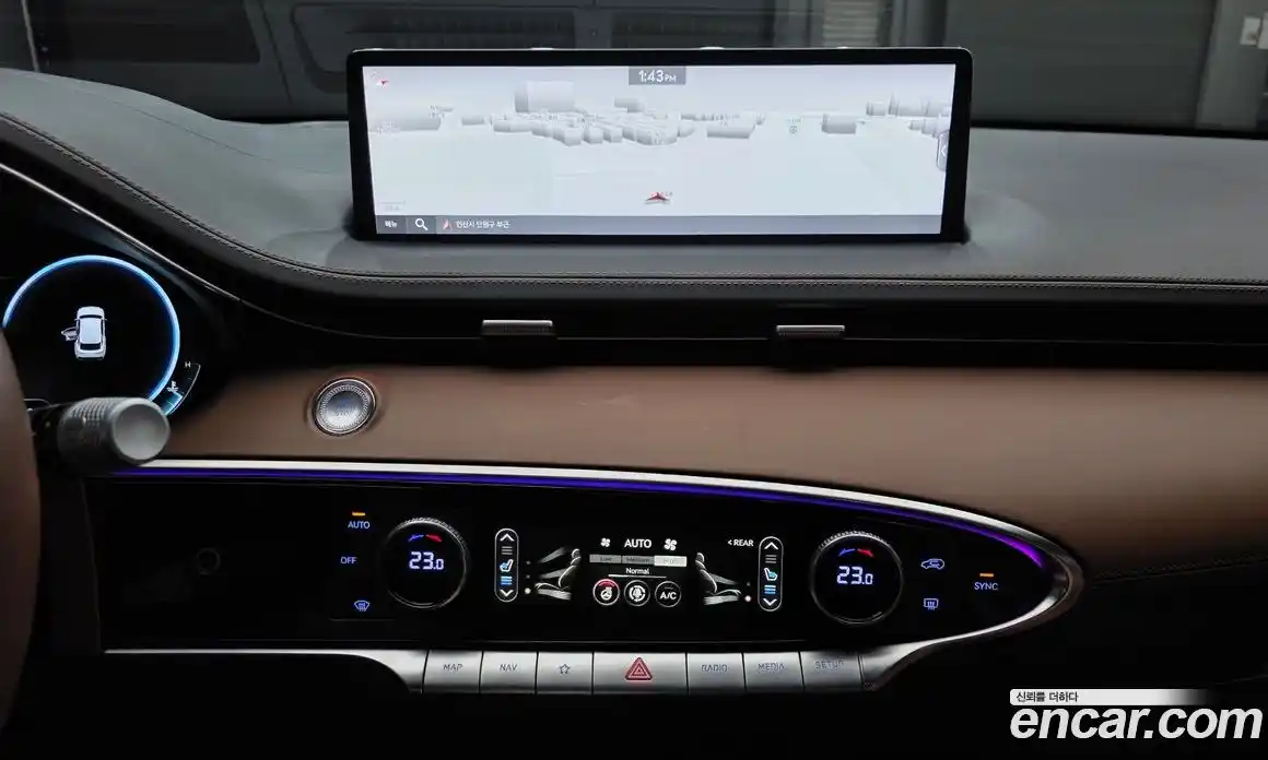 Genesis GV70 2021 2.5 Автомат в Москве № 1129404, фото 18